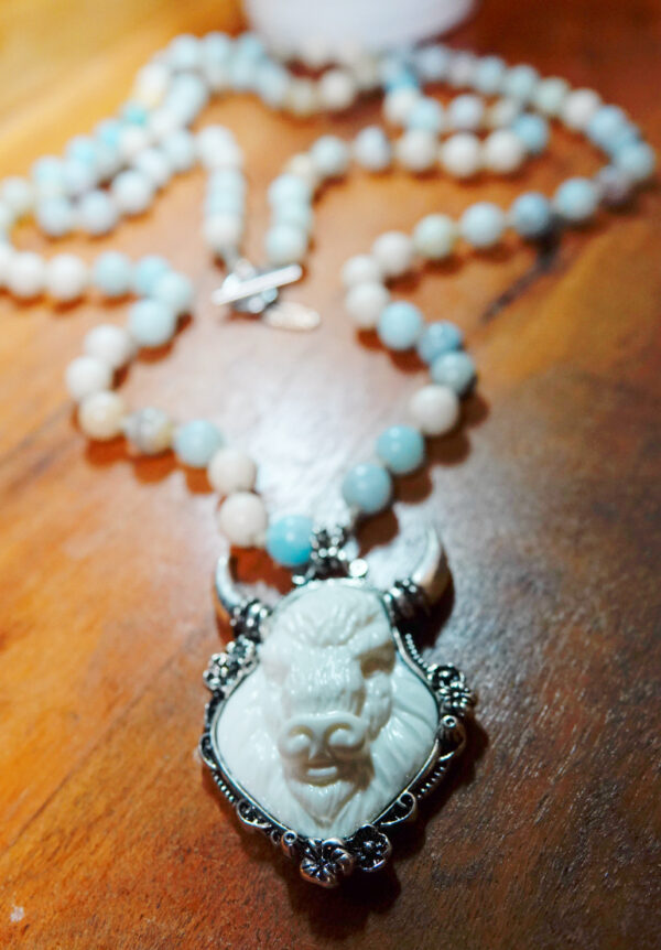 Hand-Knotted long necklace w/Buffalo Pendant N10824F