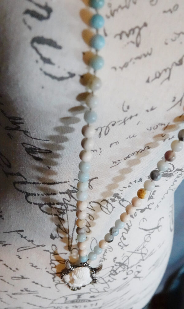 Hand-Knotted long necklace w/Buffalo Pendant N10824F - Image 6